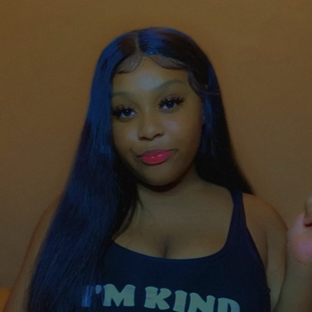 Meet your Posher, Ariana